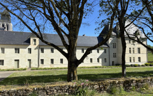 9 avril sortie Fontevraud et Rochemenier